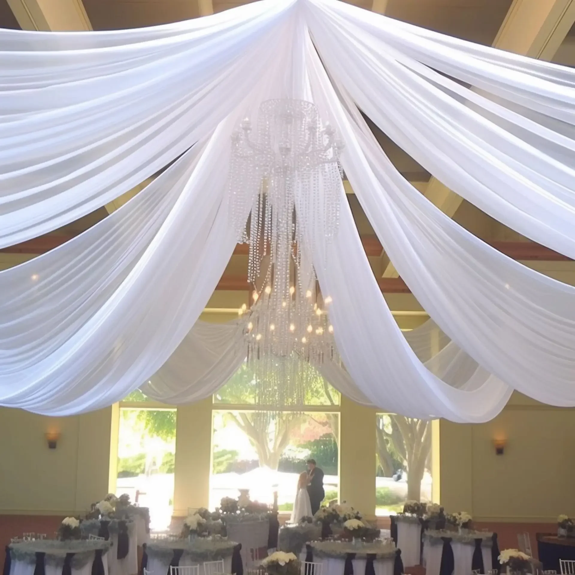 ชุดแต่งงานสีขาวเพดานผ้าม่านหลั - Wedding Backdrop Curtain บทวิจารณ์และราคา